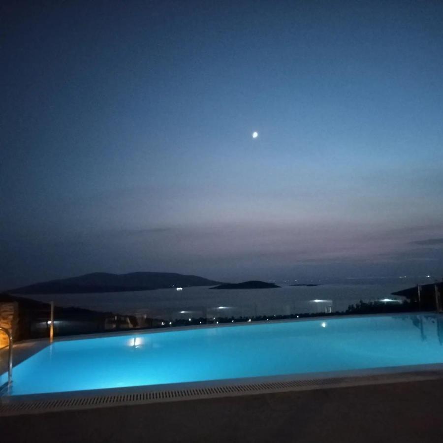 Celini Suites Hotel Marmari  エクステリア 写真